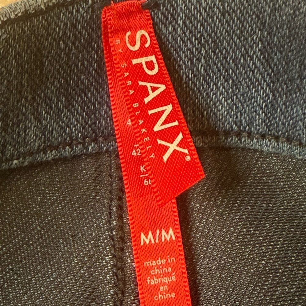 Spanx High waist medium wash pull on skinny jeans size medium - Picture 8 of 10